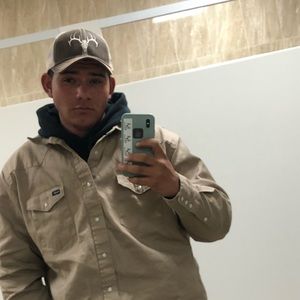 Meet your Posher, Christopher